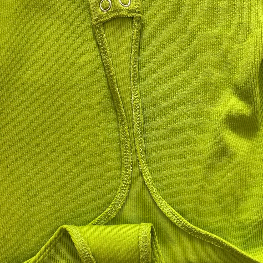Express Top Bundle - Picture 3 of 7